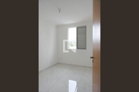 Quarto 1 de apartamento para alugar com 3 quartos, 90m² em Castelo, Belo Horizonte