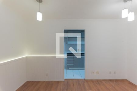 Sala de apartamento para alugar com 2 quartos, 50m² em Vila Mimosa, Campinas