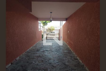 Casa à venda com 131m², 3 quartos e 2 vagasGaragem 