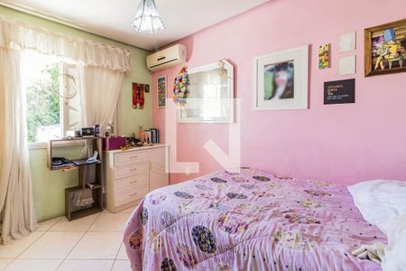 Casa para alugar com 230m², 4 quartos e 2 vagasDormitório 4