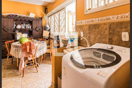 Casa para alugar com 230m², 4 quartos e 2 vagasArea de Serviço