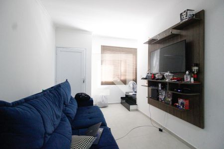 Sala de casa de condomínio para alugar com 3 quartos, 93m² em Chora Menino, São Paulo