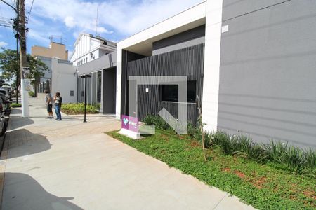 Apartamento para alugar com 37m², 2 quartos e sem vagaÁrea comum - Fachada 