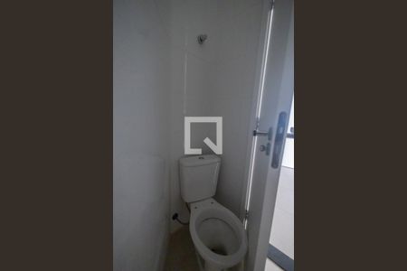 Banheiro Social de apartamento para alugar com 1 quarto, 28m² em Chácara Califórnia, São Paulo