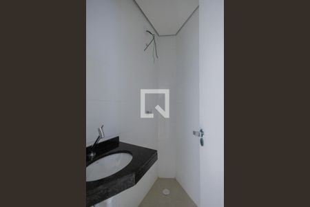Banheiro Social de apartamento para alugar com 1 quarto, 28m² em Chácara Califórnia, São Paulo