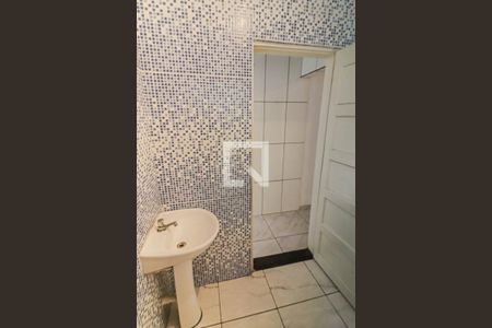 Casa para alugar com 100m², 2 quartos e 1 vagaBanheiro