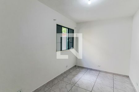 Quarto 2 de casa para alugar com 2 quartos, 100m² em Jardim Dinorah, São Paulo