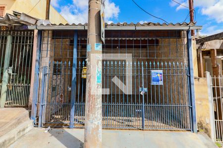 Casa para alugar com 100m², 2 quartos e 1 vagaFachada