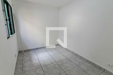 Quarto 2 de casa para alugar com 2 quartos, 100m² em Jardim Dinorah, São Paulo