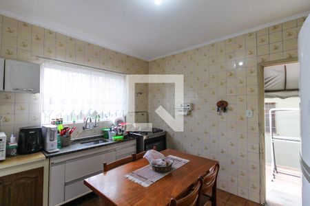 Casa à venda com 145m², 2 quartos e 2 vagasCozinha