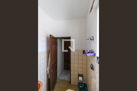 Casa à venda com 145m², 2 quartos e 2 vagasBanheiro da Suíte