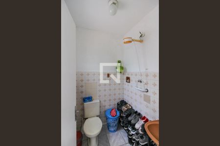 Casa à venda com 145m², 2 quartos e 2 vagasBanheiro Social