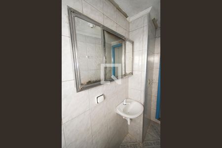 Banheiro de casa para alugar com 1 quarto, 30m² em Jaçanã, São Paulo