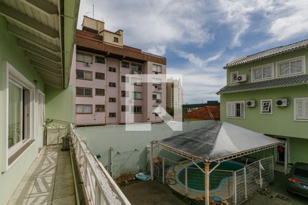 Casa para alugar com 330m², 4 quartos e 8 vagas Casa para alugar com 330m², 4 quartos e 8 vagasVaranda