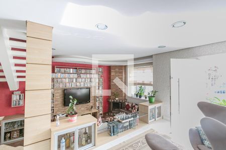 Casa para alugar com 330m², 4 quartos e 8 vagas Casa para alugar com 330m², 4 quartos e 8 vagasSala