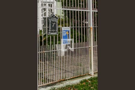 Casa para alugar com 330m², 4 quartos e 8 vagas Casa para alugar com 330m², 4 quartos e 8 vagasPlaquinha