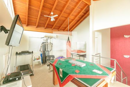 Casa para alugar com 330m², 4 quartos e 8 vagas Casa para alugar com 330m², 4 quartos e 8 vagasTerraço