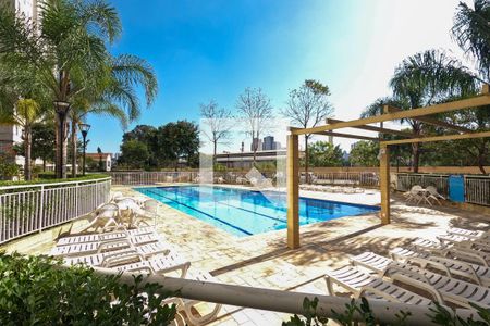 Apartamento para alugar com 47m², 2 quartos e sem vaga Apartamento para alugar com 47m², 2 quartos e sem vagaÁrea comum - Piscina