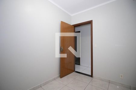 Quarto 1 de casa para alugar com 3 quartos, 105m² em Setor Habitacional Arniqueira (águas Claras), Brasília