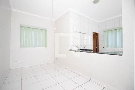 Sala de casa para alugar com 3 quartos, 105m² em Setor Habitacional Arniqueira (águas Claras), Brasília