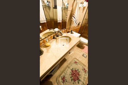 Casa à venda com 360m², 7 quartos e 8 vagas Casa à venda com 360m², 7 quartos e 8 vagasBanheiro 2