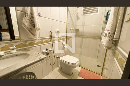 Casa à venda com 360m², 7 quartos e 8 vagas Casa à venda com 360m², 7 quartos e 8 vagasBanheiro 4