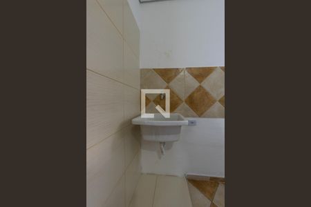 Casa para alugar com 42m², 2 quartos e sem vagaÁrea de serviço