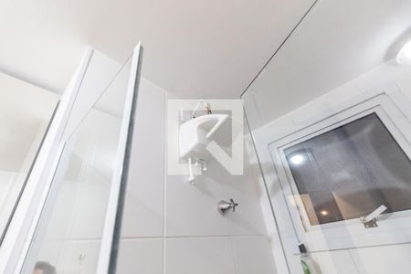 Banheiro de apartamento para alugar com 1 quarto, 31m² em Pinheiros, São Paulo