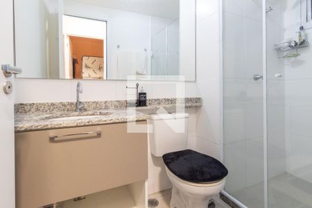 Banheiro de apartamento para alugar com 1 quarto, 31m² em Pinheiros, São Paulo