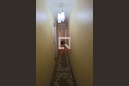 Casa à venda com 245m², 4 quartos e 2 vagasCorredor das Suites