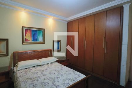 Casa à venda com 245m², 4 quartos e 2 vagasQuarto 1