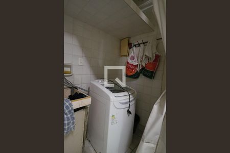 Casa à venda com 245m², 4 quartos e 2 vagasÁrea de Serviço