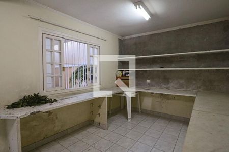 Casa à venda com 245m², 4 quartos e 2 vagasÁrea de Serviço