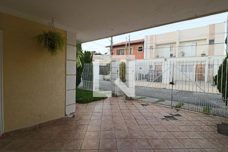 Casa à venda com 245m², 4 quartos e 2 vagasGaragem