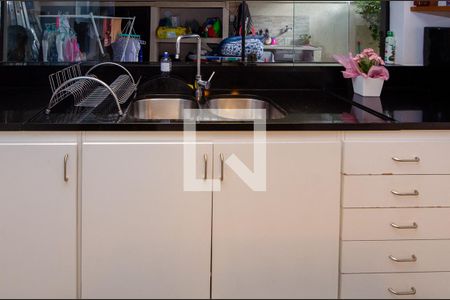 Casa de condomínio à venda com 293m², 4 quartos e 2 vagasCozinha