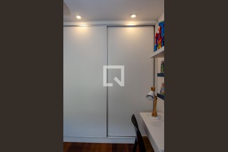 Casa de condomínio à venda com 293m², 4 quartos e 2 vagasSuite 3