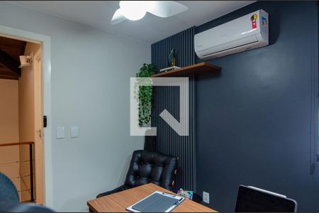 Casa de condomínio à venda com 293m², 4 quartos e 2 vagasEscritório 2