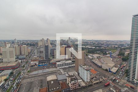 Vista de kitnet/studio para alugar com 1 quarto, 29m² em Centro, Curitiba