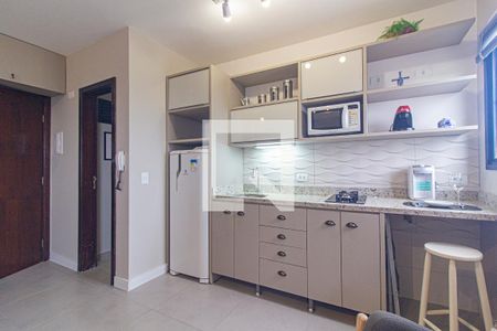 Cozinha de kitnet/studio para alugar com 1 quarto, 29m² em Centro, Curitiba