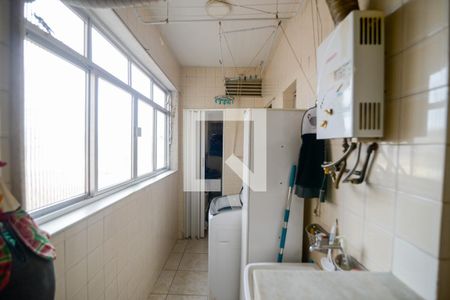 Apartamento à venda com 70m², 2 quartos e 1 vagaÁrea de Serviço