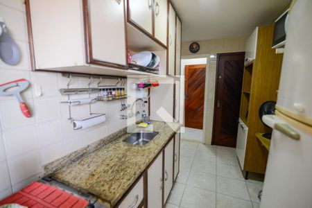 Apartamento à venda com 70m², 2 quartos e 1 vagaCozinha
