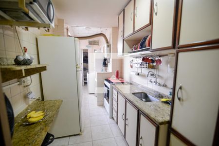 Apartamento à venda com 70m², 2 quartos e 1 vagaCozinha