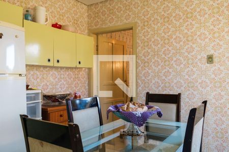 Casa à venda com 130m², 2 quartos e 2 vagasCozinha