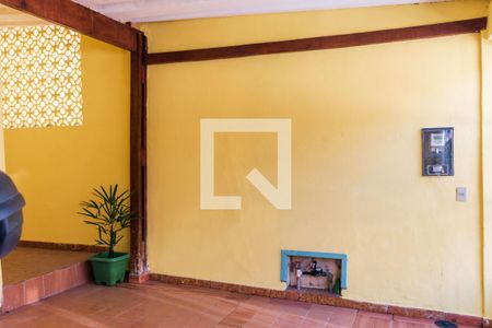 Casa à venda com 130m², 2 quartos e 2 vagasGaragem