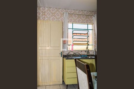 Casa à venda com 130m², 2 quartos e 2 vagasCozinha