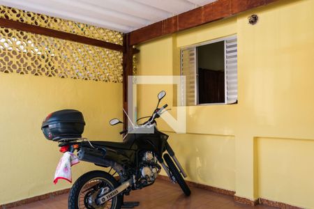 Casa à venda com 130m², 2 quartos e 2 vagasGaragem