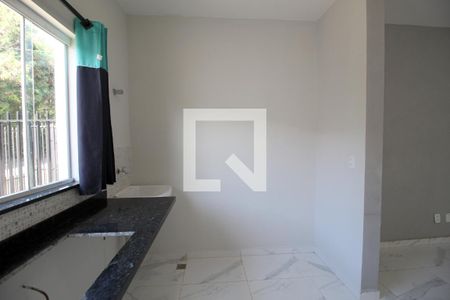 Casa para alugar com 38m², 1 quarto e 1 vagaÁrea de Serviço