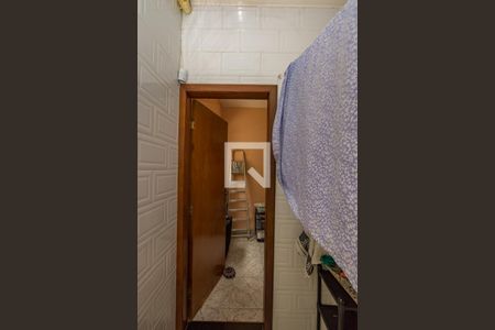 Casa à venda com 296m², 4 quartos e 4 vagasQuarto de Serviço