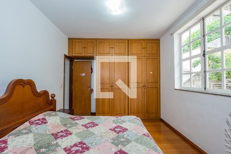 Casa à venda com 296m², 4 quartos e 4 vagasQuarto 4