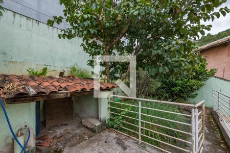 Casa à venda com 296m², 4 quartos e 4 vagasQuintal